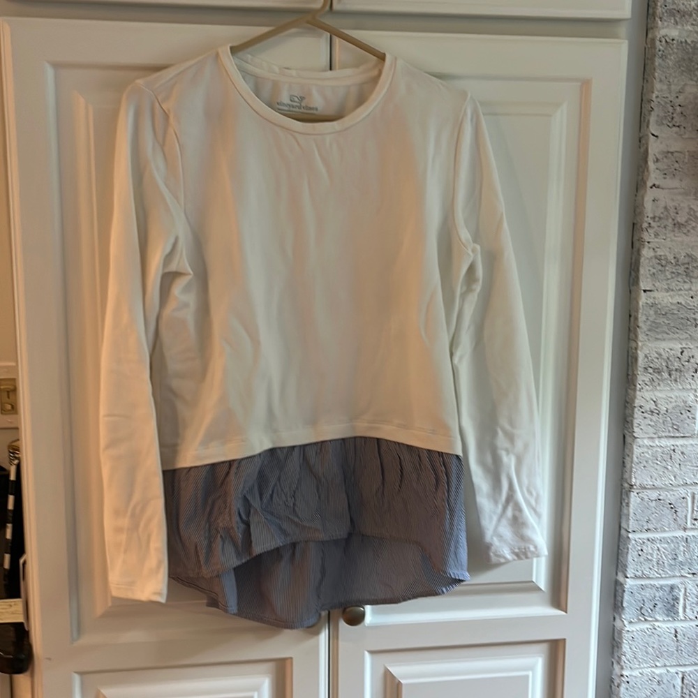 Vineyard Vines Long Sleeve Women’s top